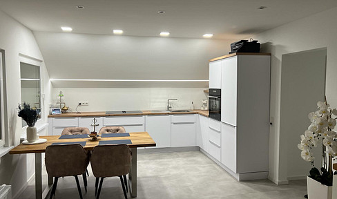 Take a look and fall in love! TOP-renovated 3-room apartment