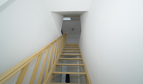 Freundliche sanierte 4-Zimmer Wohnung in ruhiger und schöner Gegend