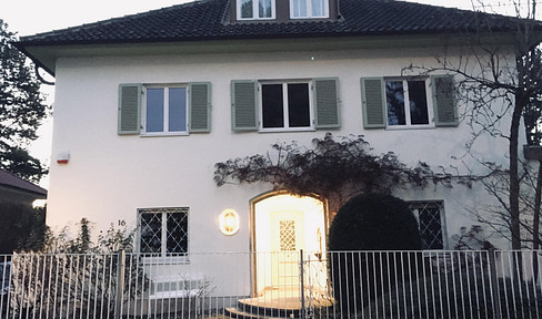 Große Altbau-Villa in Augsburg Göggingen - Haus mit Garten