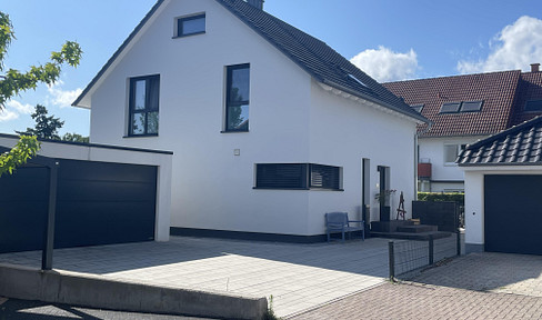 Privatverkauf Modernes Architektenhaus in toller Lage