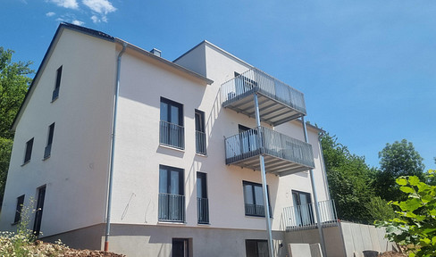 Modern apartment on the 1st floor with large balcony and great view