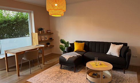 Am Hofgarten: 3 room apartment furnished with balcony - available immediately