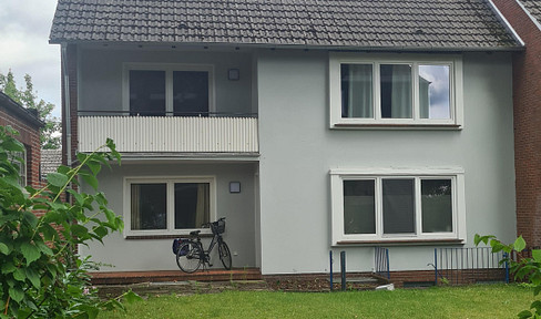 Well-let apartment building/yield property with 3 apartments + 2 garages in OL Eversten
