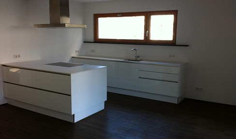 Maisonette 4,5 Whg., in Ulm, 140m2 , near Danube, from 01.10.2025