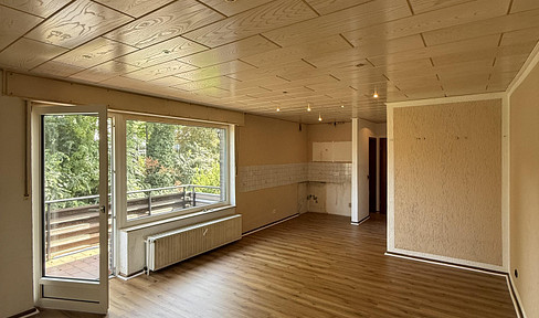 Attractive 1-room apartment with balcony in a quiet location in Duisburg