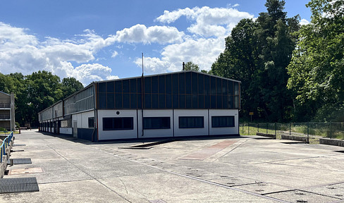 Commercial property in the border triangle DE / PL / CZ - hall - warehouse - workshop - production - office and much more.