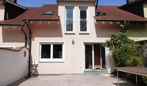 Lahr: 4 room mid-terrace house, garage, large terrace