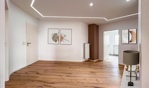 Beautiful, spacious 3-room apartment, extensively modernized near the train station ideal for commuters!