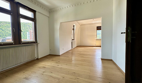 Modern renovated 4-room apartment in an old building in Bad Münster