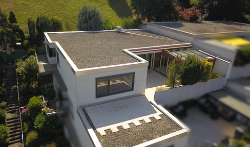Light-flooded terrace apartment with roof terrace on the outskirts of Karlsruhe-Stupferich