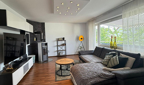 Exclusive maisonette apartment with high-quality furnishings in the Berg