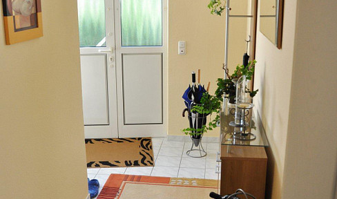Semi-detached house in well-kept residential complex near SAD hospital