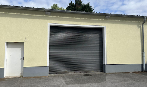 Warehouse with 320 square meters.