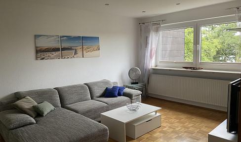 FREE OF PROVISION 2.5-room apartment with south-facing balcony & garage OB-Sterkrade