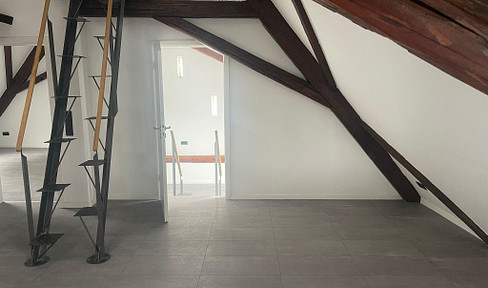 Freshly renovated! - Spacious 3.5-room maisonette apartment