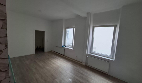Spacious maisonette apartment for rent not far from Krefeld main station