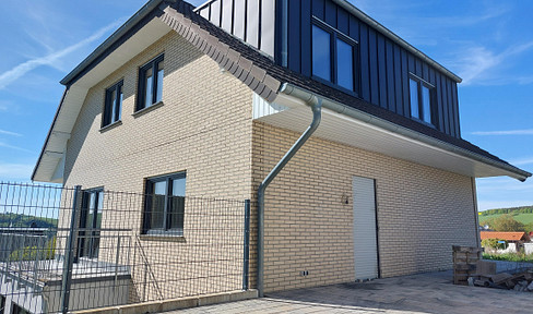 Generationentraum oder Kapitalanlage: Provisionsfreies 2FH, Erstbezug mit Top-Energieeffizienz