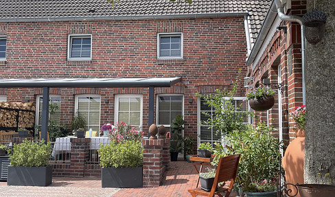 Barrierefreie 220 m² Wohnung nach Sanierung nur 2.500 Euro / m² Wohnfläche mit Einrichtung