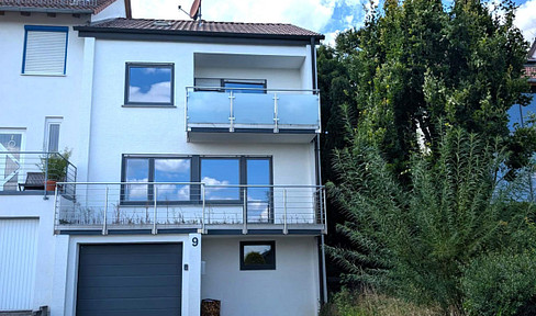 Attractive corner house I garden I garage I 5 rooms I 2 bathrooms