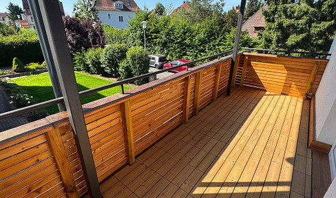 Wärmepumpe - Provisionsfrei – lichtdurchflutete 3 Zimmer Wohnung mit großem Sonnenbalkon