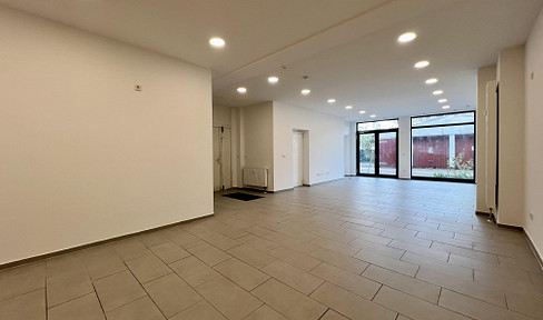 Commercial unit in the heart of Wesel - ideal for retail or services
