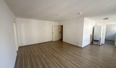 Freshly renovated 2-room apartment in beautiful Niederrad