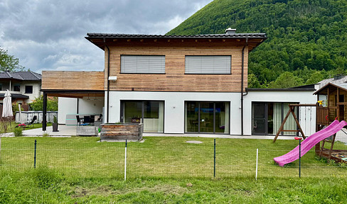 Exclusive detached house in Grünau im Almtal - move in & feel good!