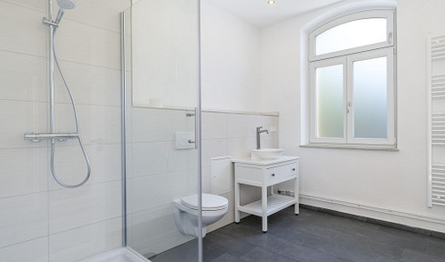 Refurbished 78 m² apartment in an old building with good connections