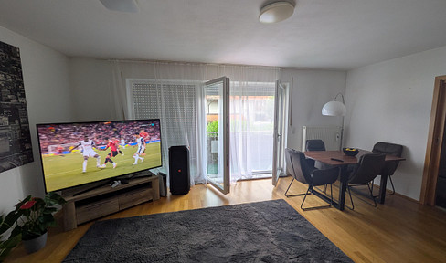 Sehr schöne Wohnung mit Balkon in Heldenstein