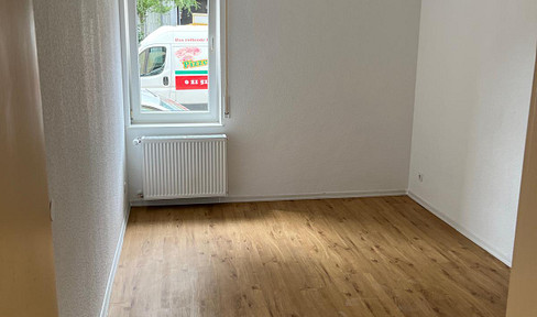 Refurbished 2-room apartment in the city center