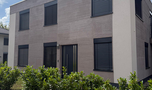 Dreamlike Bauhaus villa in absolute tranquillity