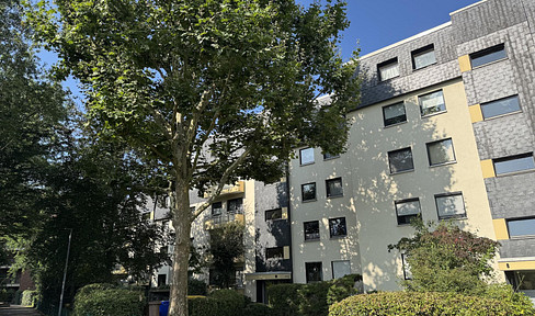 Rare find in Hilden: Beautiful apartment with XXL-balcony & TG - near Stadtwald & City