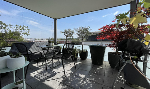 Pura Vida - Stylish living with comfort and a view in a high-quality 4-room apartment