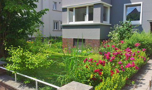 Vineyard quarter with its own garden