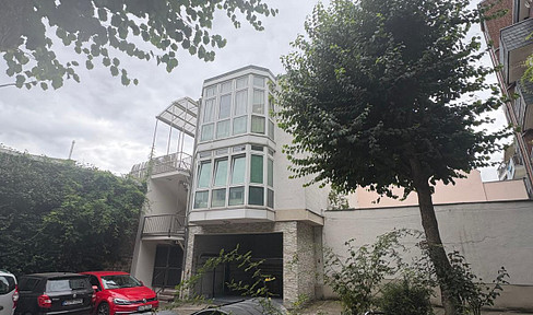 Köln, Rheinnähe und Maritim Hotel