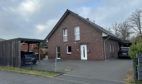 Exclusive semi-detached house in Hodenhagen near the train station