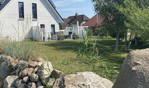 Fantastic detached house with granny apartment near SPO