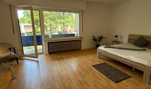 Bright, modern apartment with balcony & fitted kitchen in TOP location
