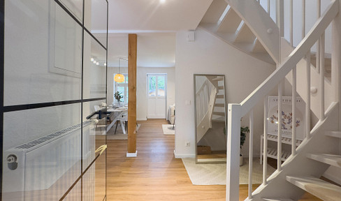 Historic terraced house to feel good in - from private owner!