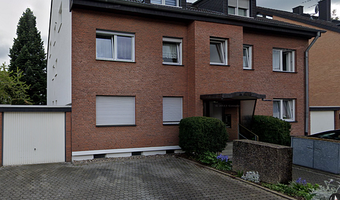 Refurbished 3-room apartment with balcony & garden