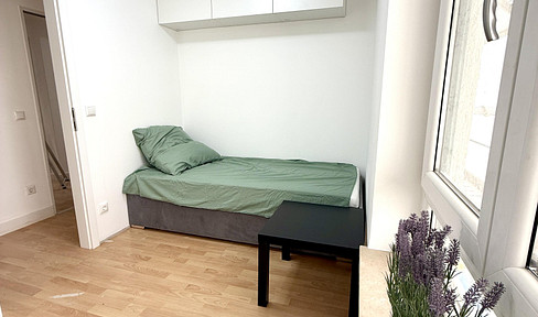 Möblierte WG-Zimmer am Olympiapark * Erstbezug * Frauen WG * Nur noch 3 Zimmer frei