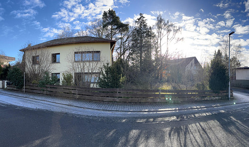 🏡 Idyllic 1-2 family home with large garden, hall & potential in Usingen Kransberg