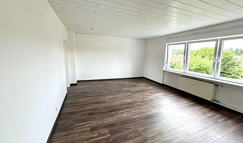 Top renovierte 3 Zimmer Wohnung Zentrum Dudweiler Uninähe