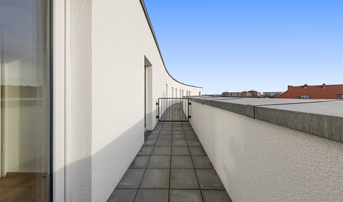 Top floor with elevator: First occupancy in Friedenau (6.01)