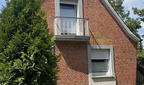 Detached house in Hamburg-Tonndorf commission-free