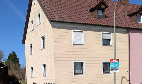 Well-kept semi-detached house for sale in Waldsassen