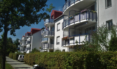 Living like in your own home, a special maisonette apartment 3.5 ZKB 88m², commission-free.
