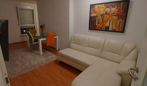 Commission-free, rented 2-room apartment directly next to Ottobrunn S-Bahn (20 min from city center)