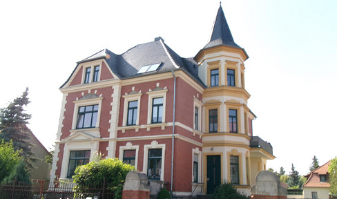 5-room apartment for sale in an Art Nouveau villa in Naunhof.