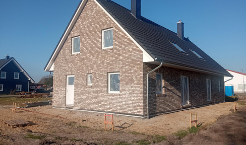 Semi-detached house in Averlak for sale turnkey